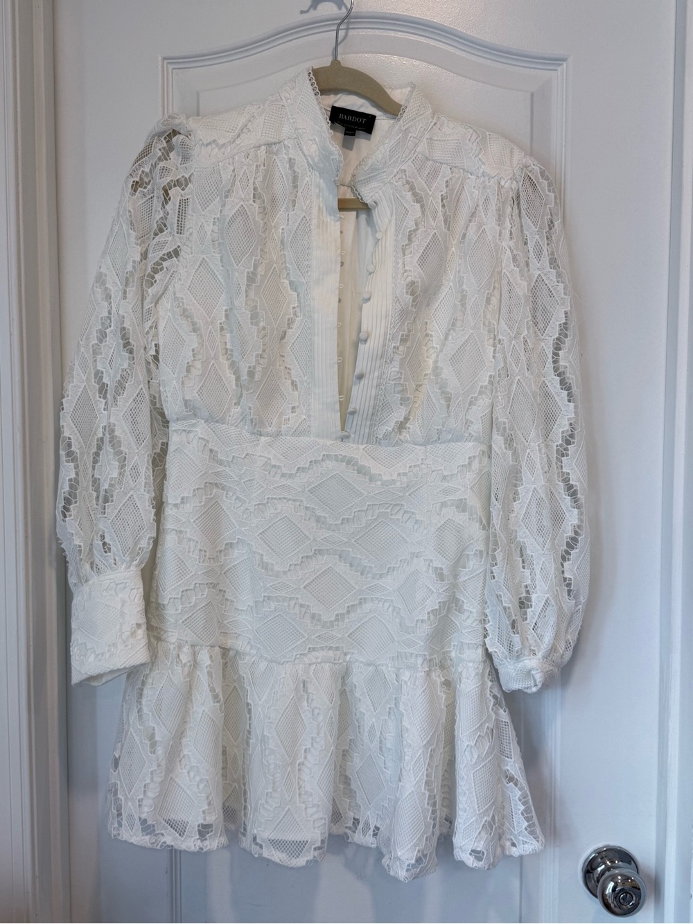 Bardot White Lace Mini Dress Long Sleeve Bridal Shower Engagement Party US 8
